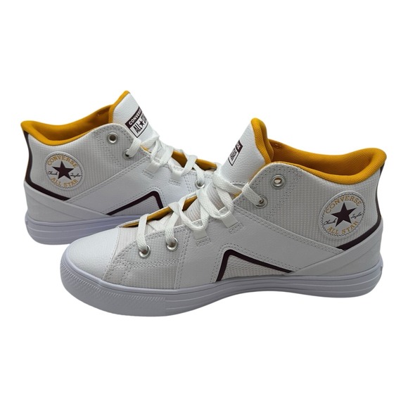 chuck taylor ultra mid white